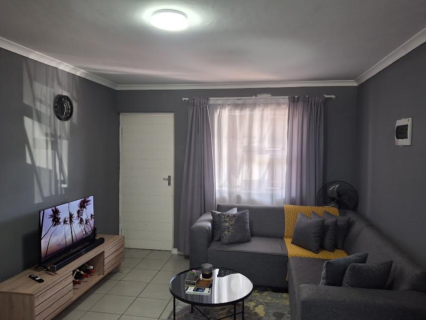 2 Bedroom Property for Sale in Silversands Western Cape
